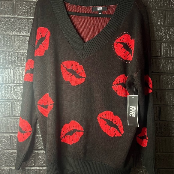 Black V-Neck Sweater with Red Lips by - Picture 1 of 5